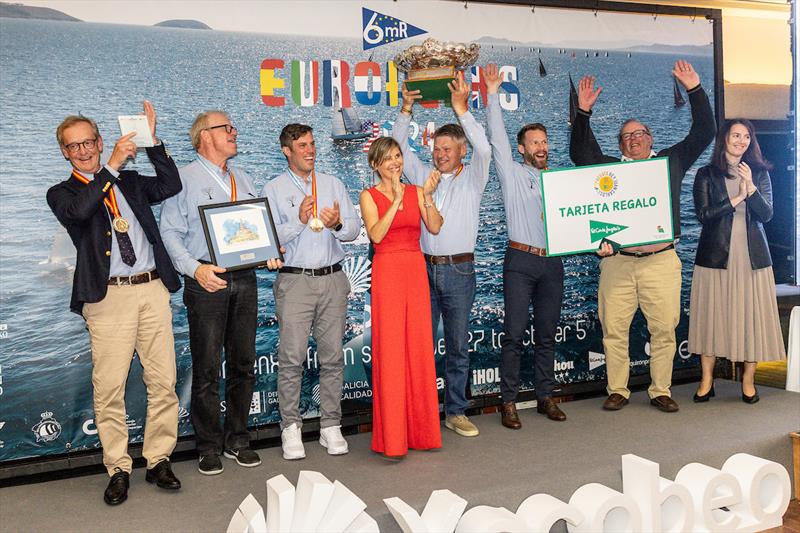 Henrik Andersin and the Oiva crew receive the Coppa Giovanelli trophy - Six Metre European Championship photo copyright SailingShots by Maria Muiña taken at Real Club Nautico de Sanxenxo and featuring the 6m class