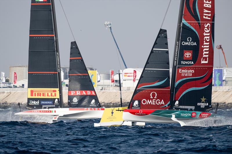  Emirates Team NZ and Luna Rossa  - Day 3 - AC40 - Preliminary Regatta - Jeddah, Saudi Arabia - December 1, 2023 - photo © Ricardo Pino/America's Cup