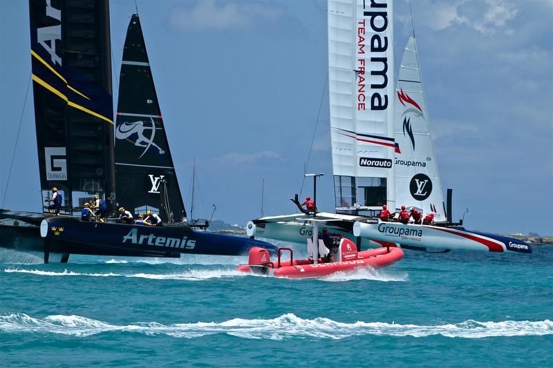 Groupama Team France scored an upset win over Artemis Racing on Day 2 of the Louis Vuitton Trophy - photo © Richard Gladwell