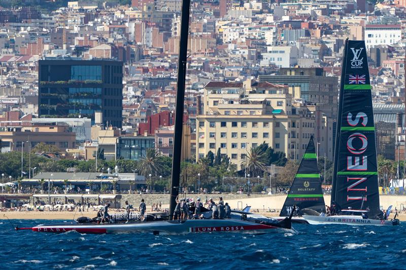 Luna Rossa Prada Pirelli change their mainsail due to broken battens on Louis Vuitton Cup Final Day 3 - September 29, 2024 - photo © Ian Roman / America's Cup