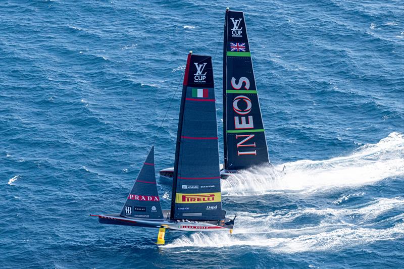 Luna Rossa Prada Pirelli vs. INEOS Britannia on Louis Vuitton Cup Final Race Day 3 - September 29, 2024 - photo © Ricardo Pinto / America's Cup