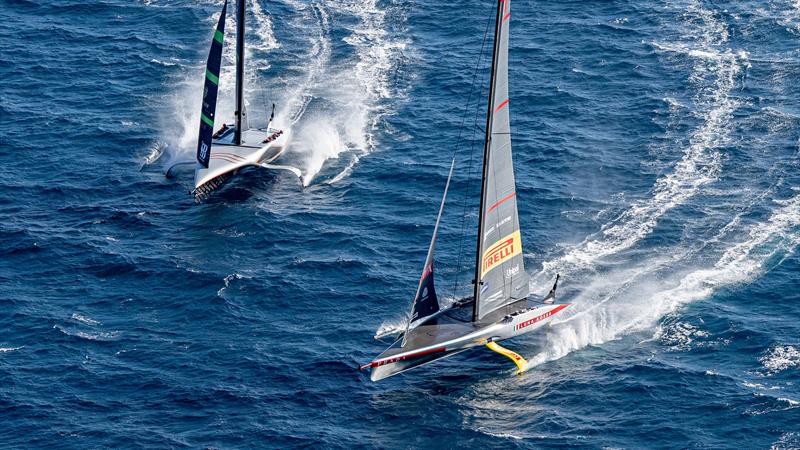 Luna Rossa Prada Pirelli vs. INEOS Britannia on Louis Vuitton Cup Final Race Day 3 - September 29, 2024 - photo © Ricardo Pinto / America's Cup