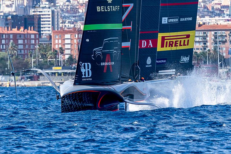  INEOS Britannia and Luna Rossa Prada Pirelli - Louis Vuitton Cup - Final - Race Day 7 - October 4, 2024 - photo © Ian Roman / America's Cup