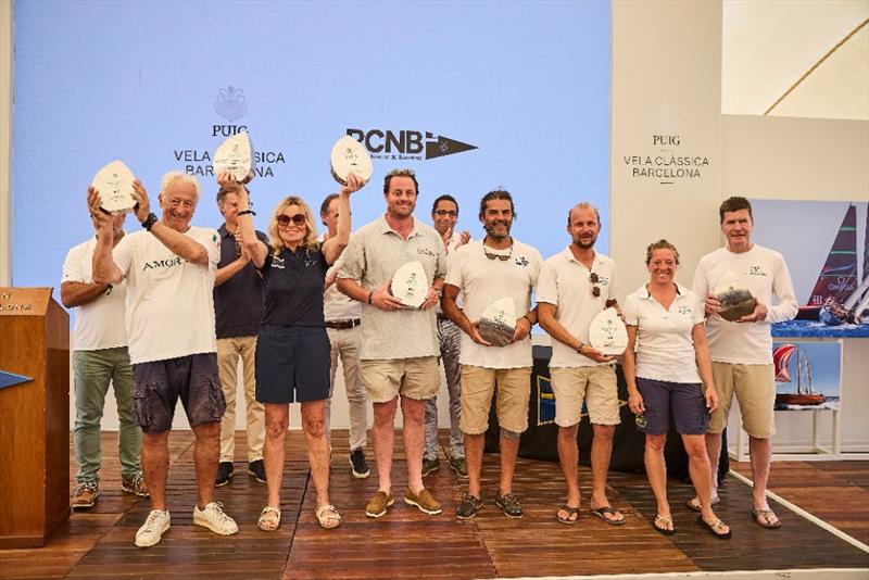 18th Puig Vela Clàssica Barcelona (l-r) Amorita (Época Bermudian), Yanira (Classic I), Stiletto (Modern Classic), Le Temps Perdu (Época Cangreja), Mariska (Big Boat) and Clarionet (Clásicos II) - photo © Albert Mollón