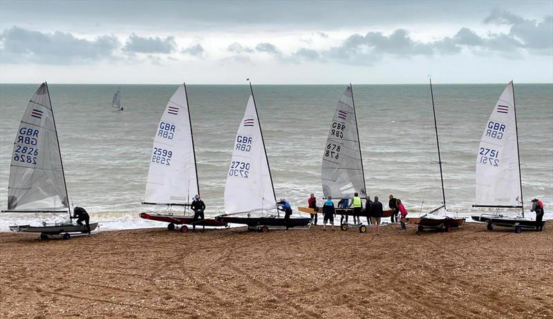 Contender Travellers at Hythe and Saltwood - photo © Simon Dodds