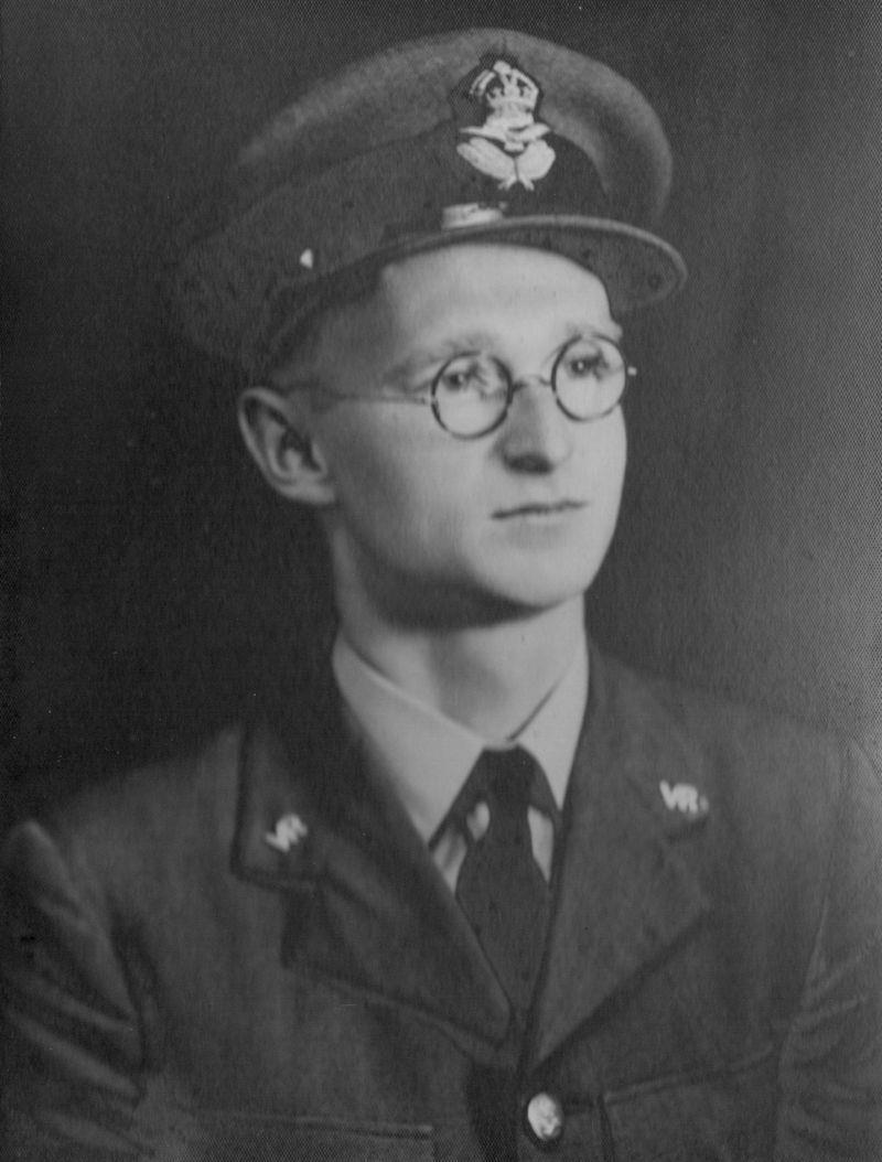 Reg Bratt in his RAF uniform - photo © RAF