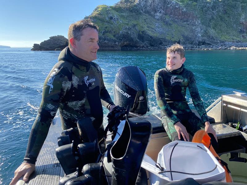 Some friends and Mercury 300hp - photo © Mercury Marine