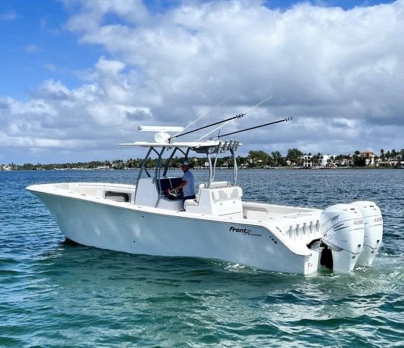 33 CC - photo © Front Runner Boats
