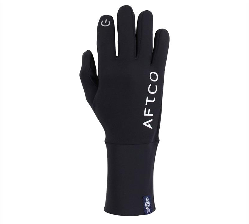 Helm Insulated Gloves - photo © AFTCO