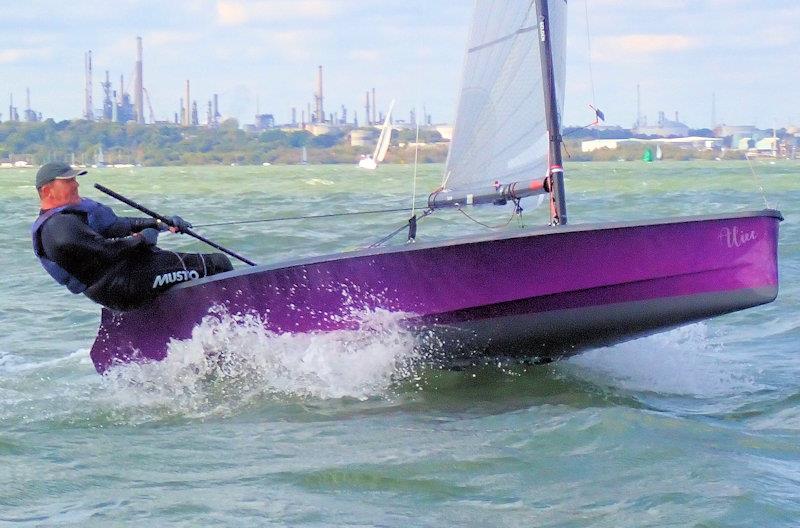 Richard le Mare puts 'Alice' into orbit - Hadron H2 Solent Trophy at Warsash - photo © Keith Callaghan