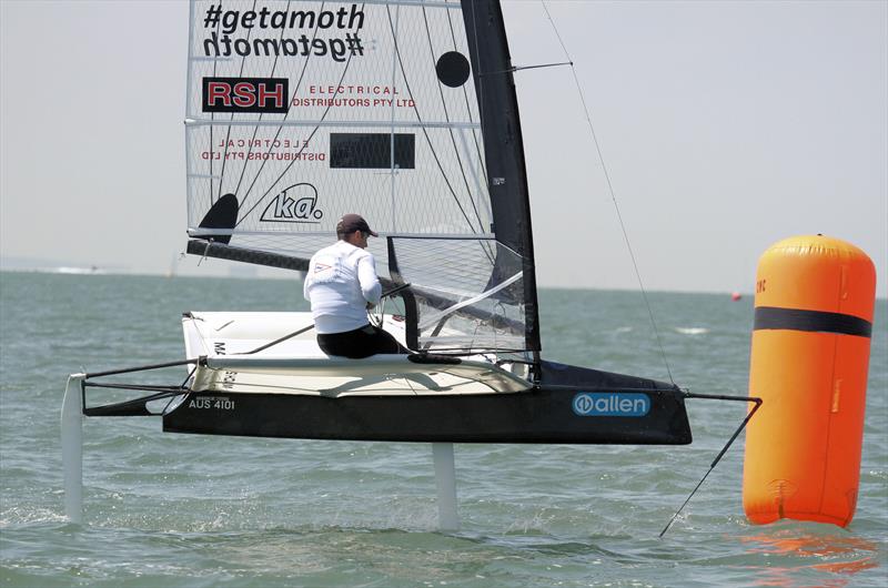 Noble Allen 2018 International Moth UK Championship at Thorpe Bay day 4 - photo © Mark Jardine / IMCA UK