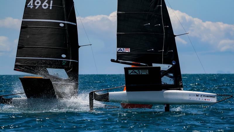 Silver fleet  - Day 5 - 2024 PredictWind Moth Worlds - Manly Sailing Club. January 9, 2025 photo copyright Richard Gladwell - Sail-World.com/nz taken at Manly Sailing Club and featuring the International Moth class