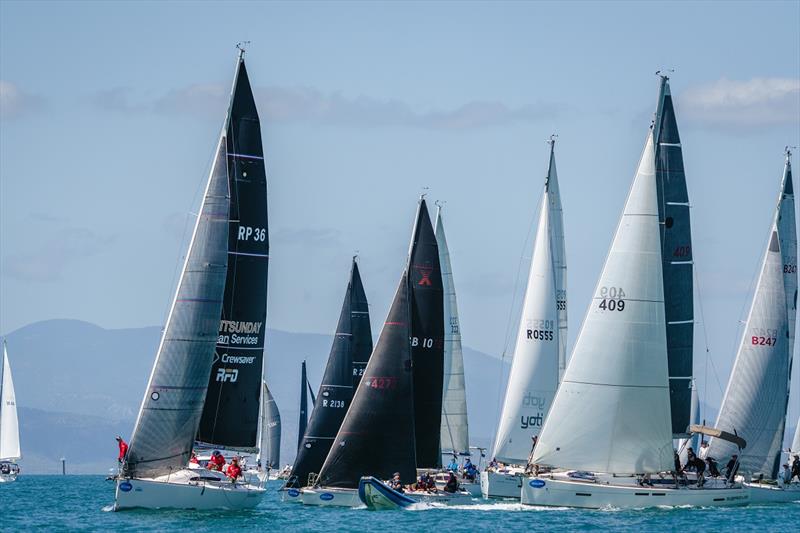 Division 3 away  - 2024 SeaLink Magnetic Island Race Week - photo © Revolution Production / SMIRW