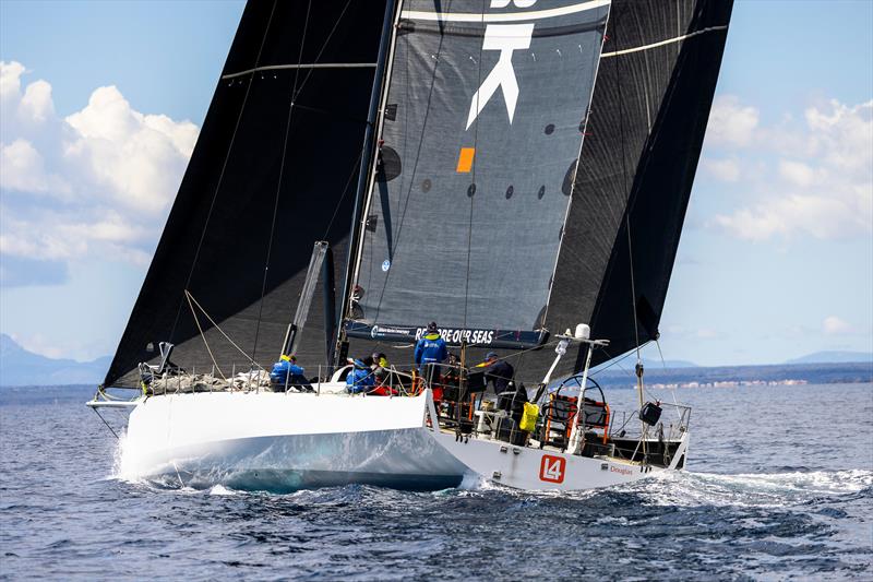 La Larga - `Trifork`, IRC photo copyright María Muiña taken at Real Club Náutico de Palma and featuring the IRC class