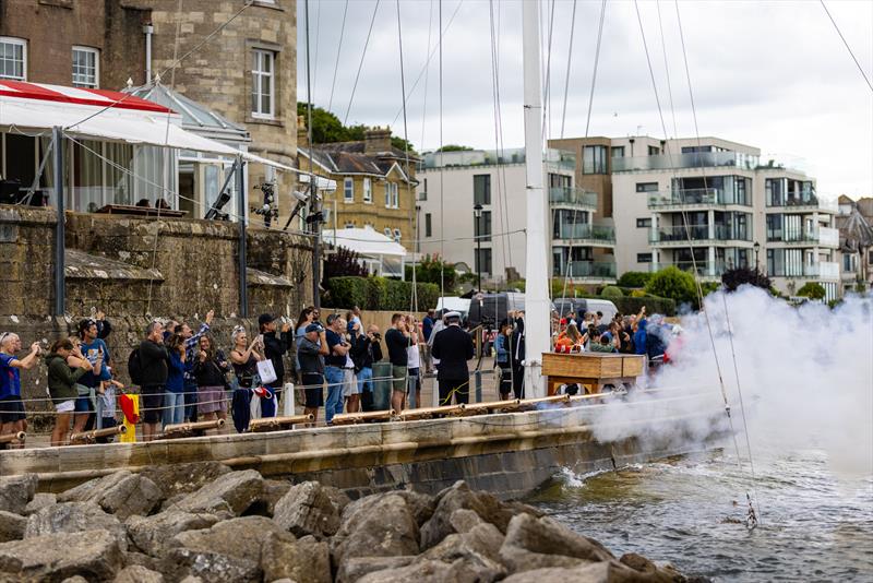 Spectators and cannons outside the Royal Yacht Squadron - Centenary Rolex Fastnet Race - photo © Arthur Daniel / RORC