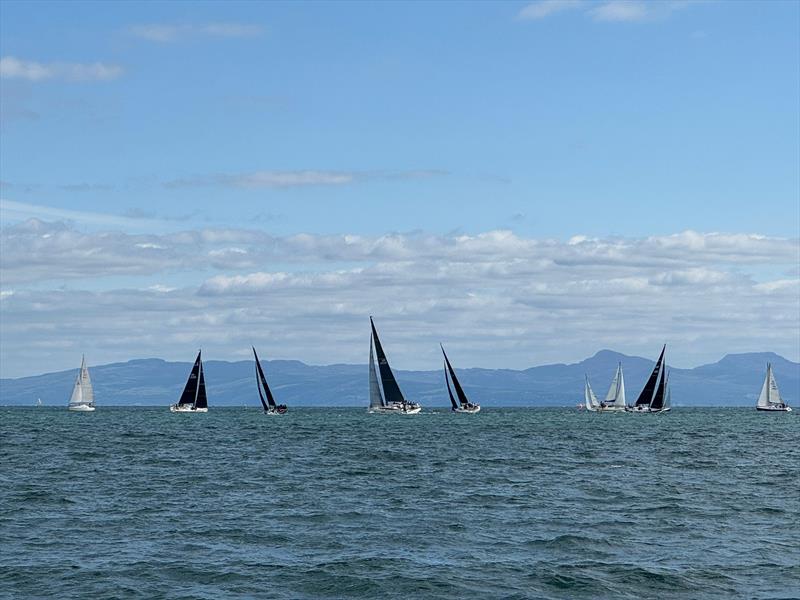 Abersoch Keelboat Week 2025 photo copyright Charlotte Pinnington & Harry Fildes taken at South Caernarvonshire Yacht Club and featuring the IRC class