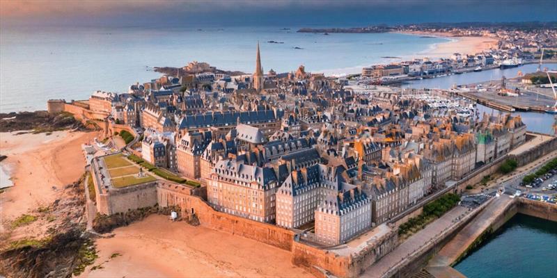 St Malo - photo © Theo.lc