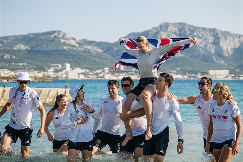 Ellie Aldridge (GBR) wins Women's Kite gold at the Paris 2024 Olympics - photo © World Sailing / Jean-Louis Carli