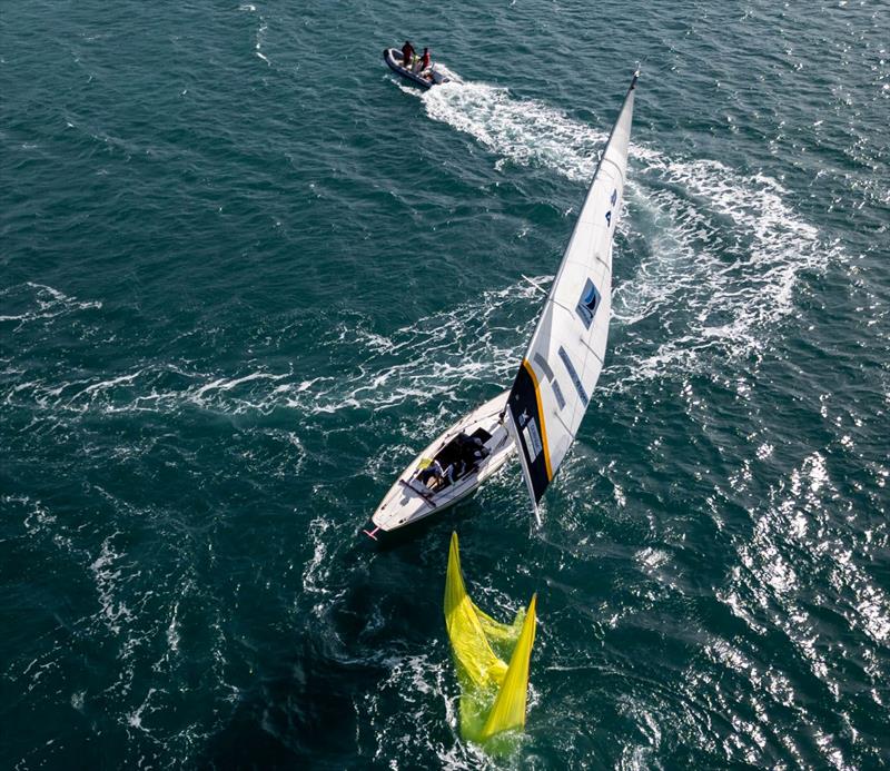 Kelsey Durham (BER) loses his spinnaker during the match with Johnie Berntsson (SWE) - photo © Ian Roman / WMRT