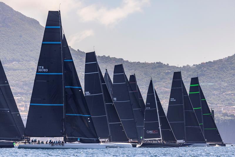 Mass start for the full fleet at the IMA Maxi Europeans off Sorrento - photo © IMA / Studio Borlenghi