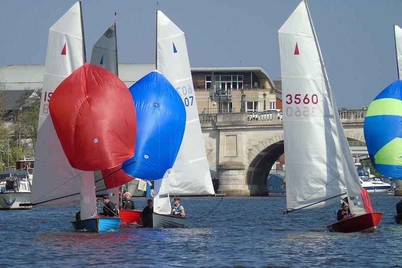 Craftinsure Merlin Rocket De May Vintage Series at Minima photo copyright Robin Broomfield taken at Minima Yacht Club and featuring the Merlin Rocket class