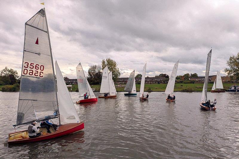 Pre-start - Merlin Rocket DeMay and Thames Series at Hampton - photo © Emma Bunner