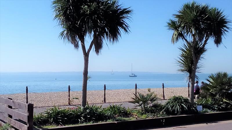 Costa del Stokes Bay - photo © Lorraine Budgen