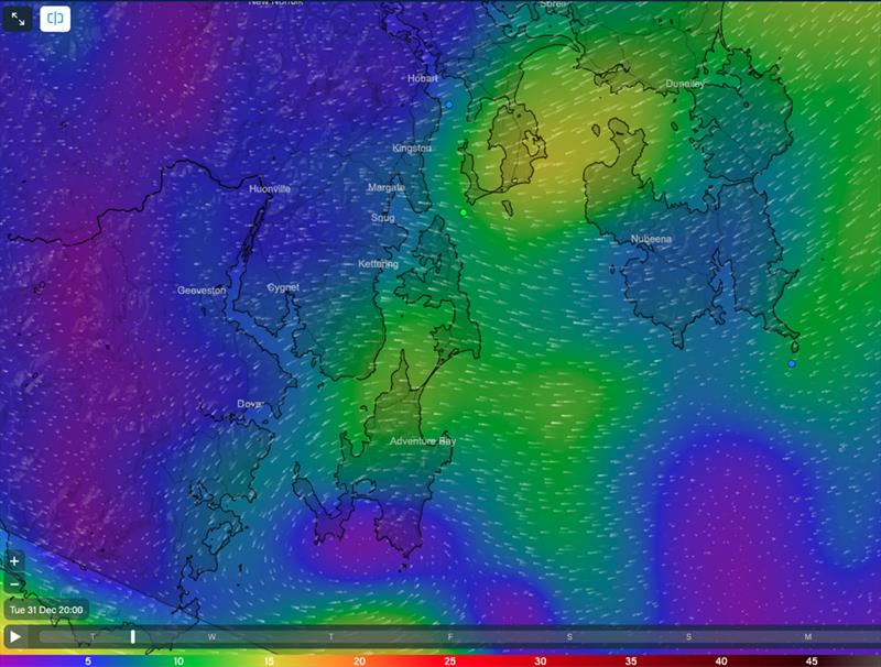 Tuesday 31 December 2024 at 2000hrs AEDT - photo © Predictwind.com