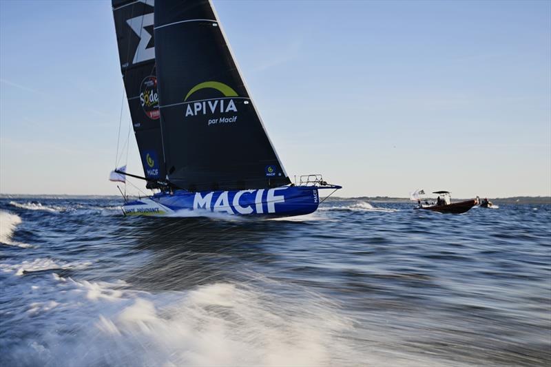 Charlie Dalin on MACIF Santé Prévoyance wins the Défi Azimut Lorient Agglomération 2024 - photo © Jean-Louis Carli / Défi Azimut