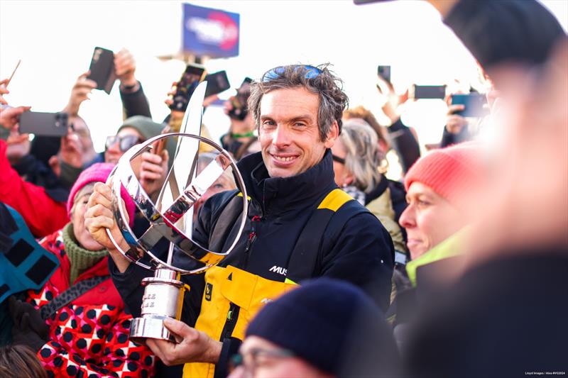 Charlie Dalin (FRA), skipper de MACIF Santé Prévoyance - Vendée Globe - photo © Lloyd Images / Alea