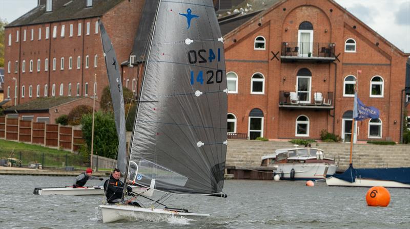 Bill Taylor leading Warren Martin during the Phantom Eastern Series Finale at Waveney & Oulton Broad - photo © Bob Girling