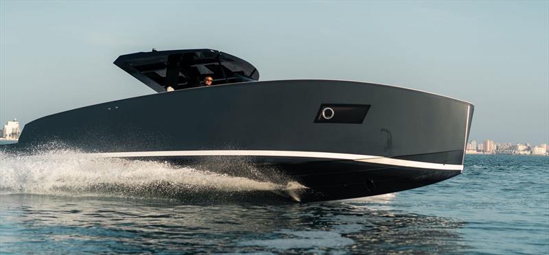 Tesoro T-40 Inboard - photo © Yacht Sales Co