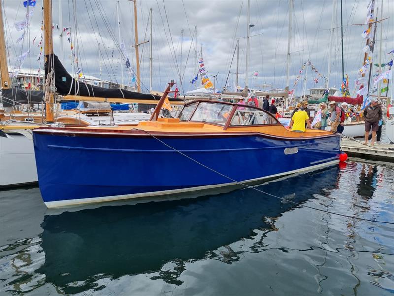 A superb day boat Franklin 29 photo copyright West System taken at  and featuring the Power boat class