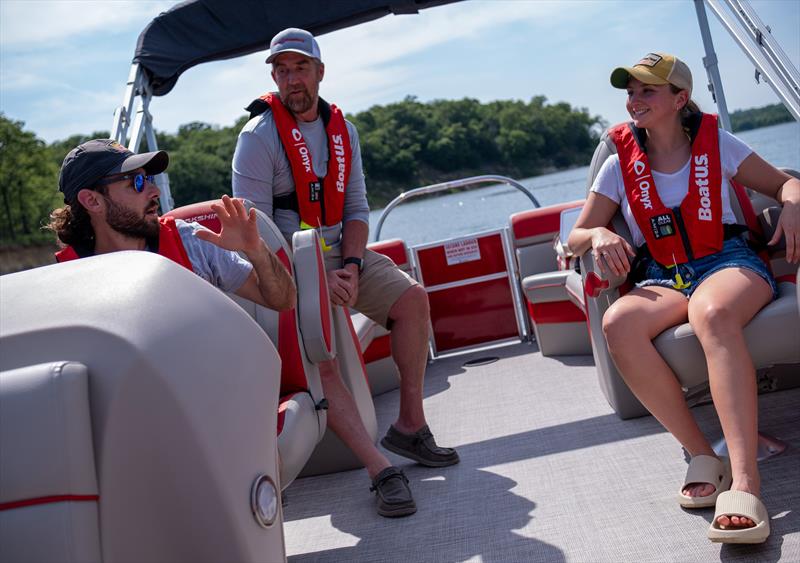Make boating season even better: Learn boat-handling skills and increase confidence by taking an on-water powerboat training course - photo © BoatUS