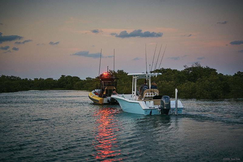 Under tow in Florida - photo © Sea Tow