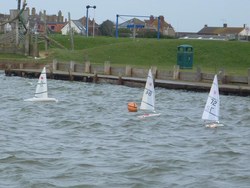 Medway RC Laser Club Winter Series week 6 - photo © Fiona Blair