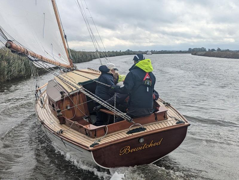 Horning Sailing Club Autumn Passage Race photo copyright Liz Goodyear taken at Horning Sailing Club and featuring the River Cruiser class