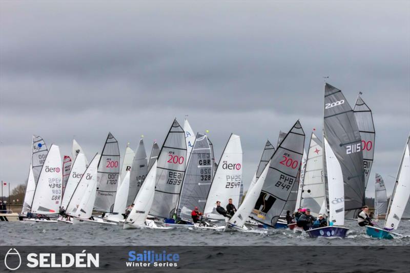 Startline action during the Oxford Blue - photo © Tim Olin / www.olinphoto.co.uk