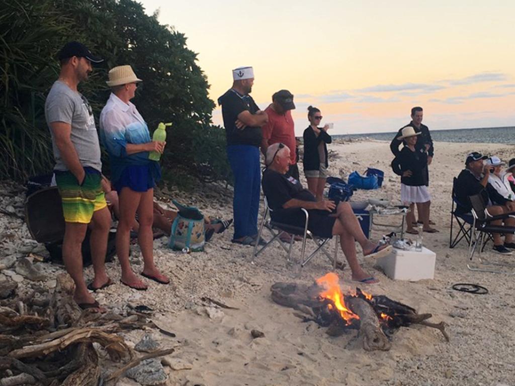 Lady Musgrave beach barbie © Riviera Australia