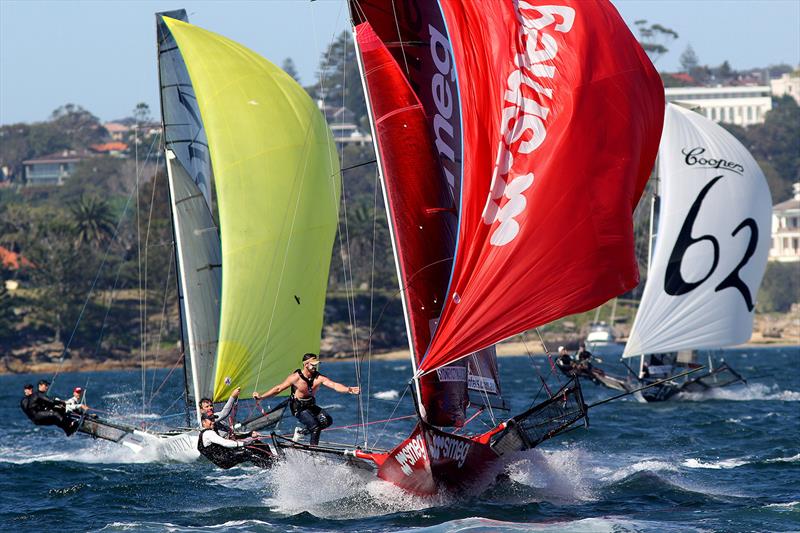 David Witt drives Smeg to the bottom mark in 2014-15 - photo © Frank Quealey