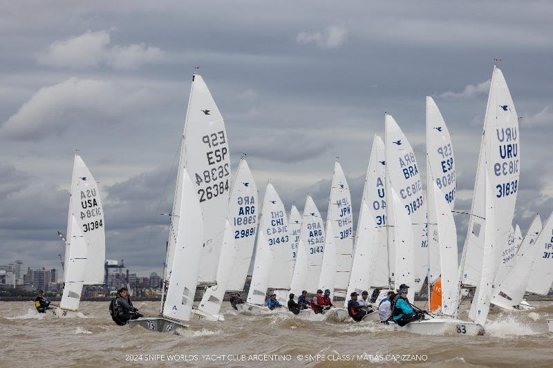 Day 5 of the 2024 Snipe World Championship in Buenos Aires, Argentina - photo © Matias Capizzano / www.capizzano.com