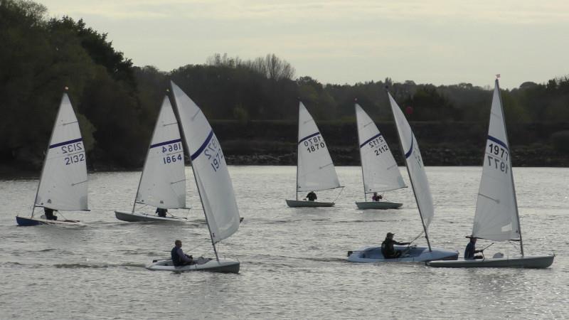 Close racing during the Streaker End of Season Championship at Banbury - photo © Sue Firth