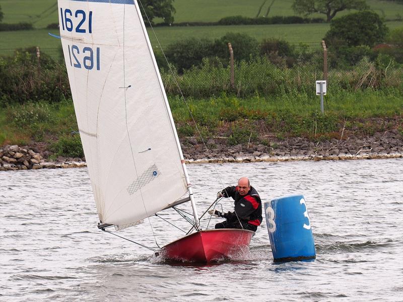 3rd placed Paul Newman, Streaker in the Border Counties Midweek Sailing at Shotwick Lake photo copyright John Nield taken at Shotwick Lake Sailing and featuring the Streaker class