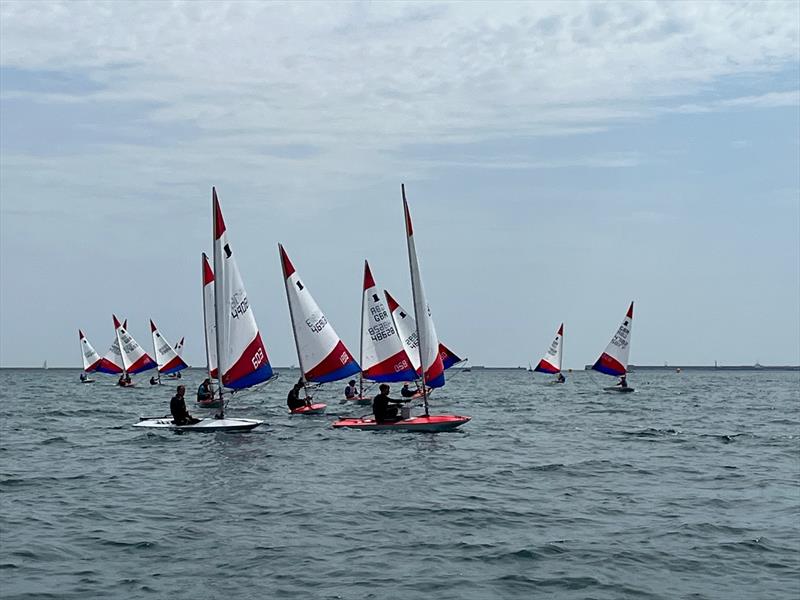 Yellow Fleet Topper 5.3 - South and Southwest WPNSA Regional Junior Championships 2025 - photo © Claus Svendsen