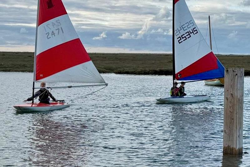 Wilson Stephens Trophy at Overy Staithe - photo © Rosie Wesemann